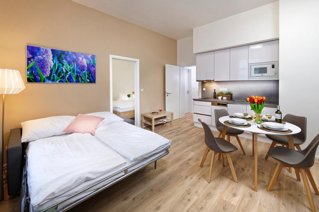 Downtown Suites Jugoslavska Prague Exterior photo